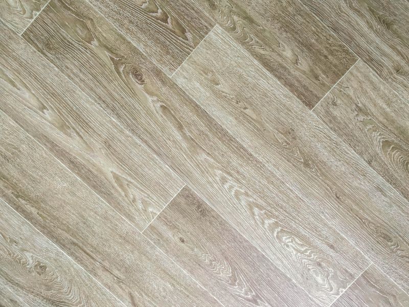 Linoleum Flooring Replacement in Sterling Heights, MI